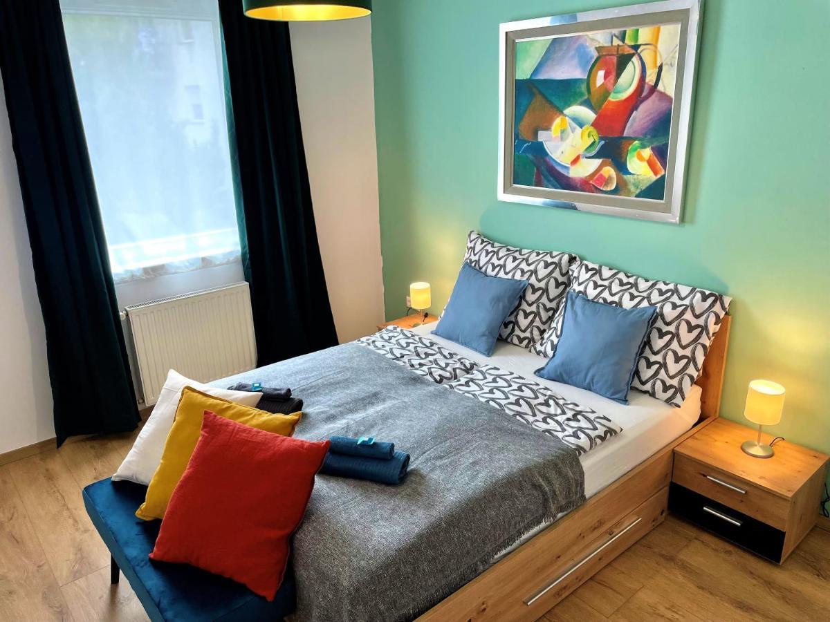 Feel Home Deluxe Corvin # Free Parking # Ac # Elevator Budapest Bagian luar foto